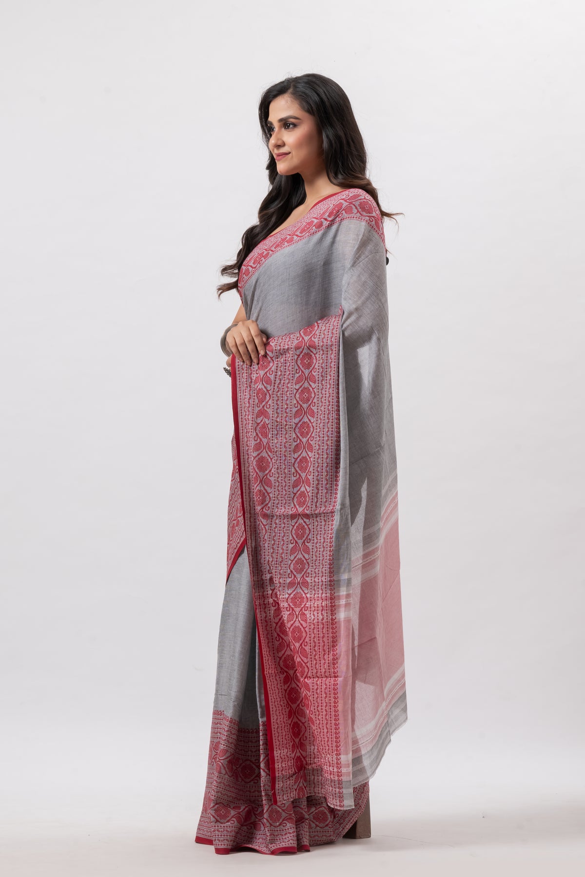 Grey & Red Border Dhonekhali Pure Saree