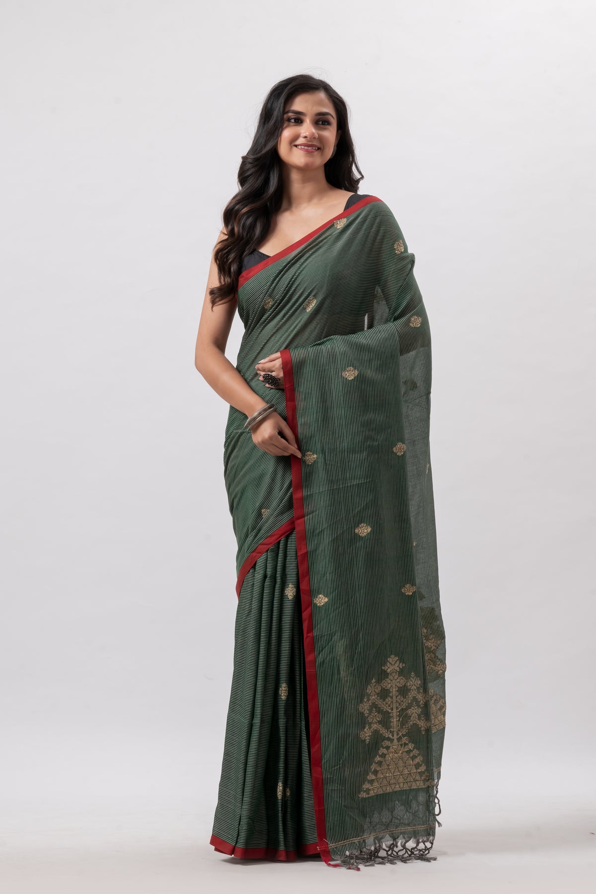 Green Bengal  Cotton Jamdani saree