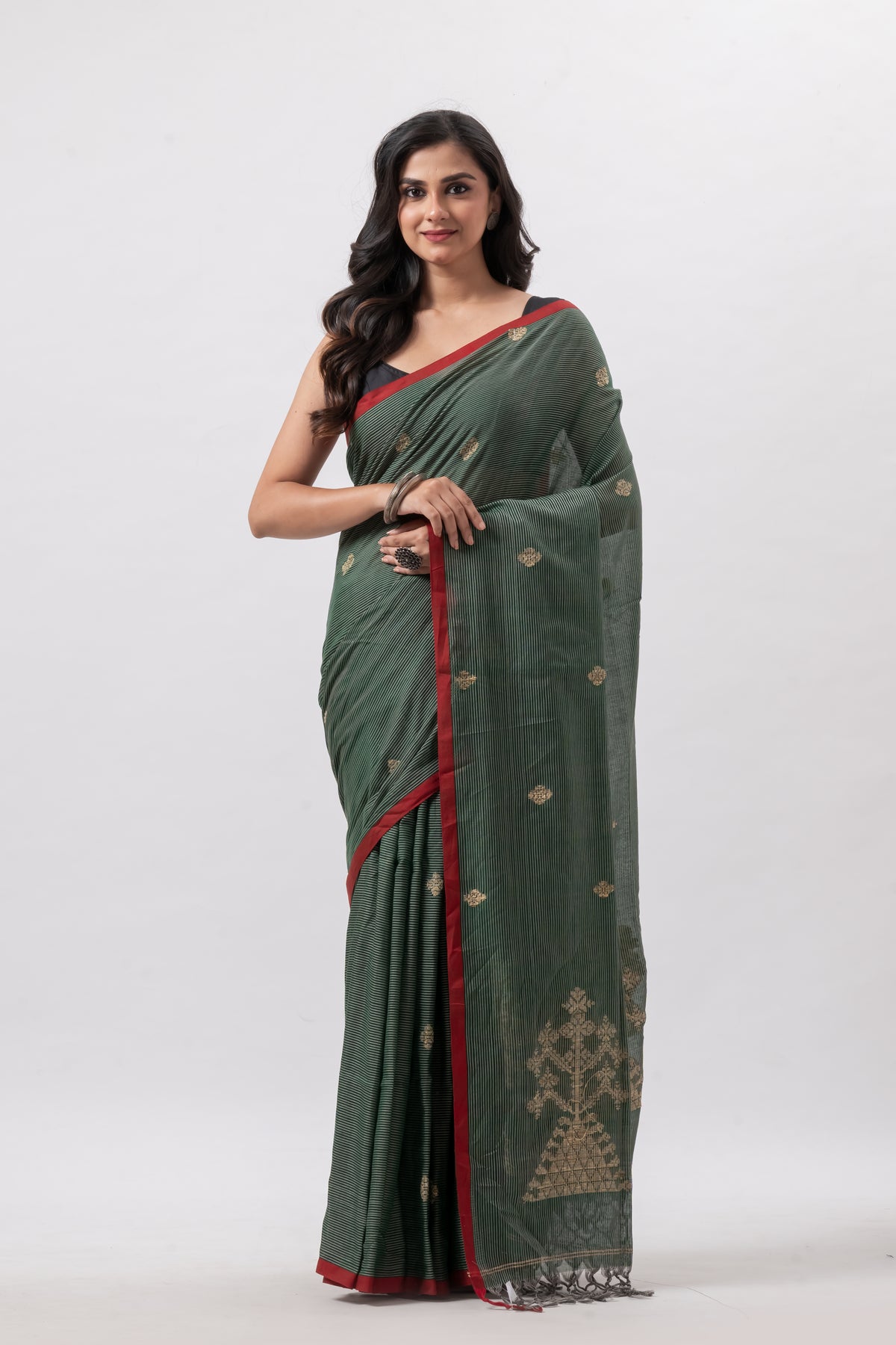 Green Bengal  Cotton Jamdani saree