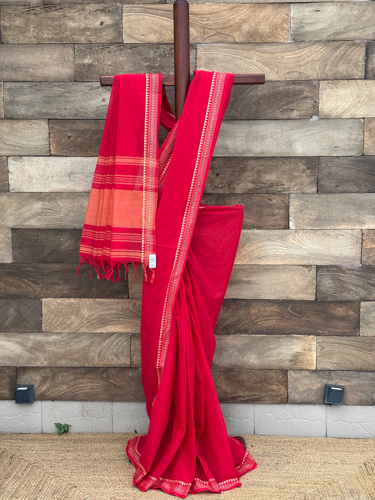 Vermillion Red Dhonekhali Saree