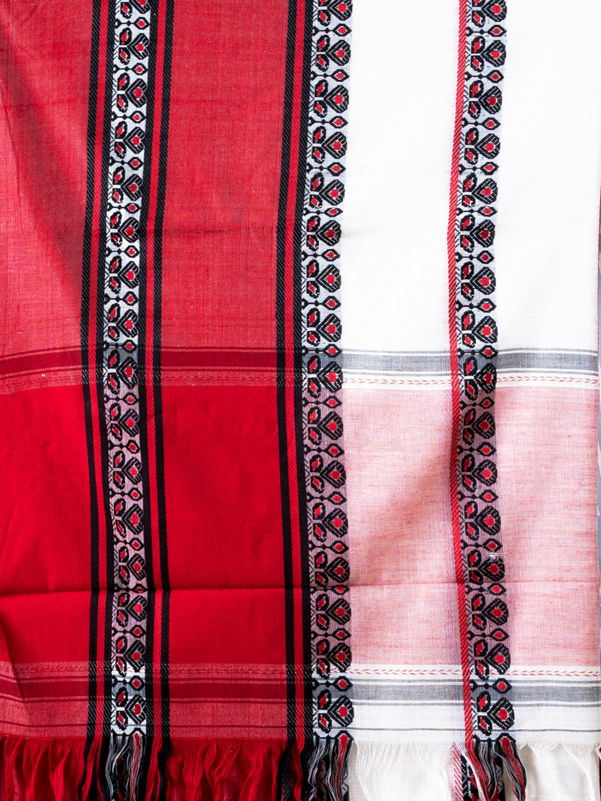 Bodhua Dhonekhali pure cotton handloom saree, motif-rich traditional