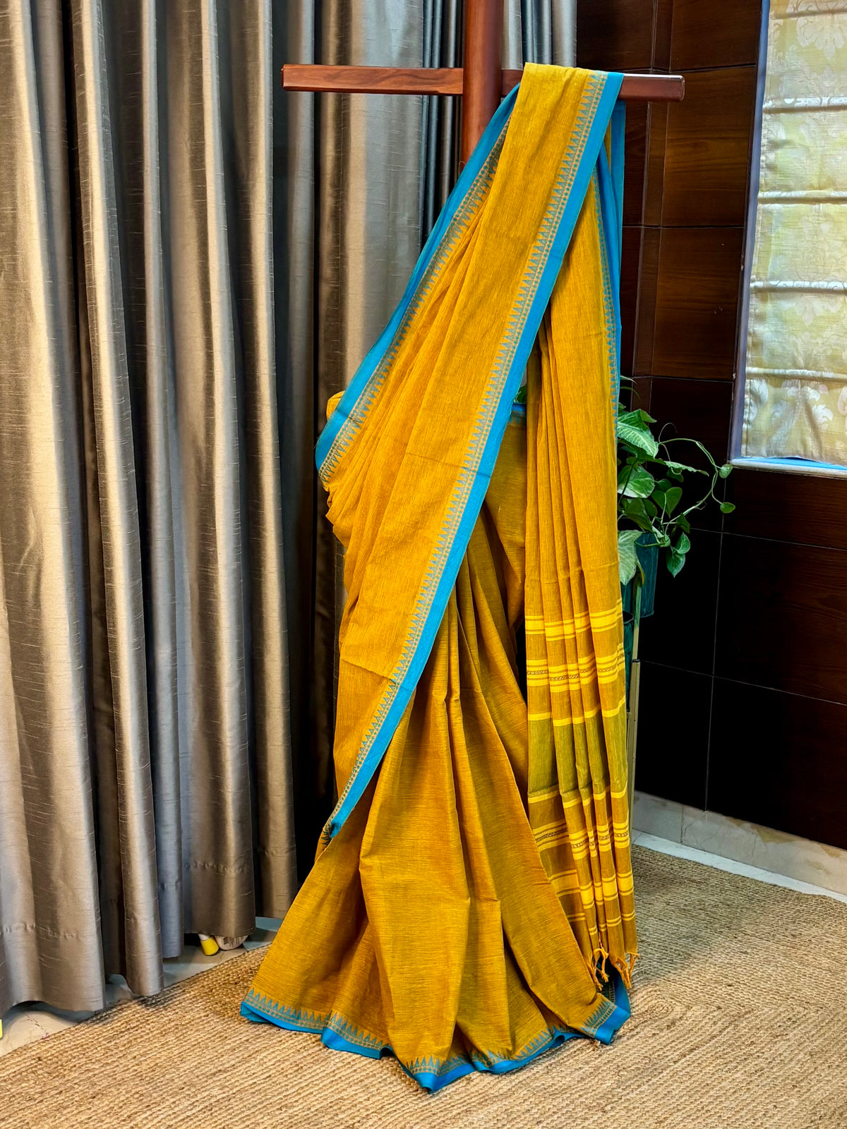 Pure Cotton Dhonekhali Saree