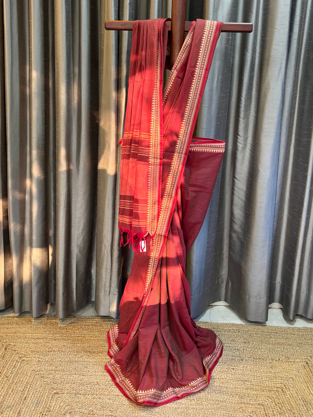 Pure Cotton Maroon Dhonekhali Saree
