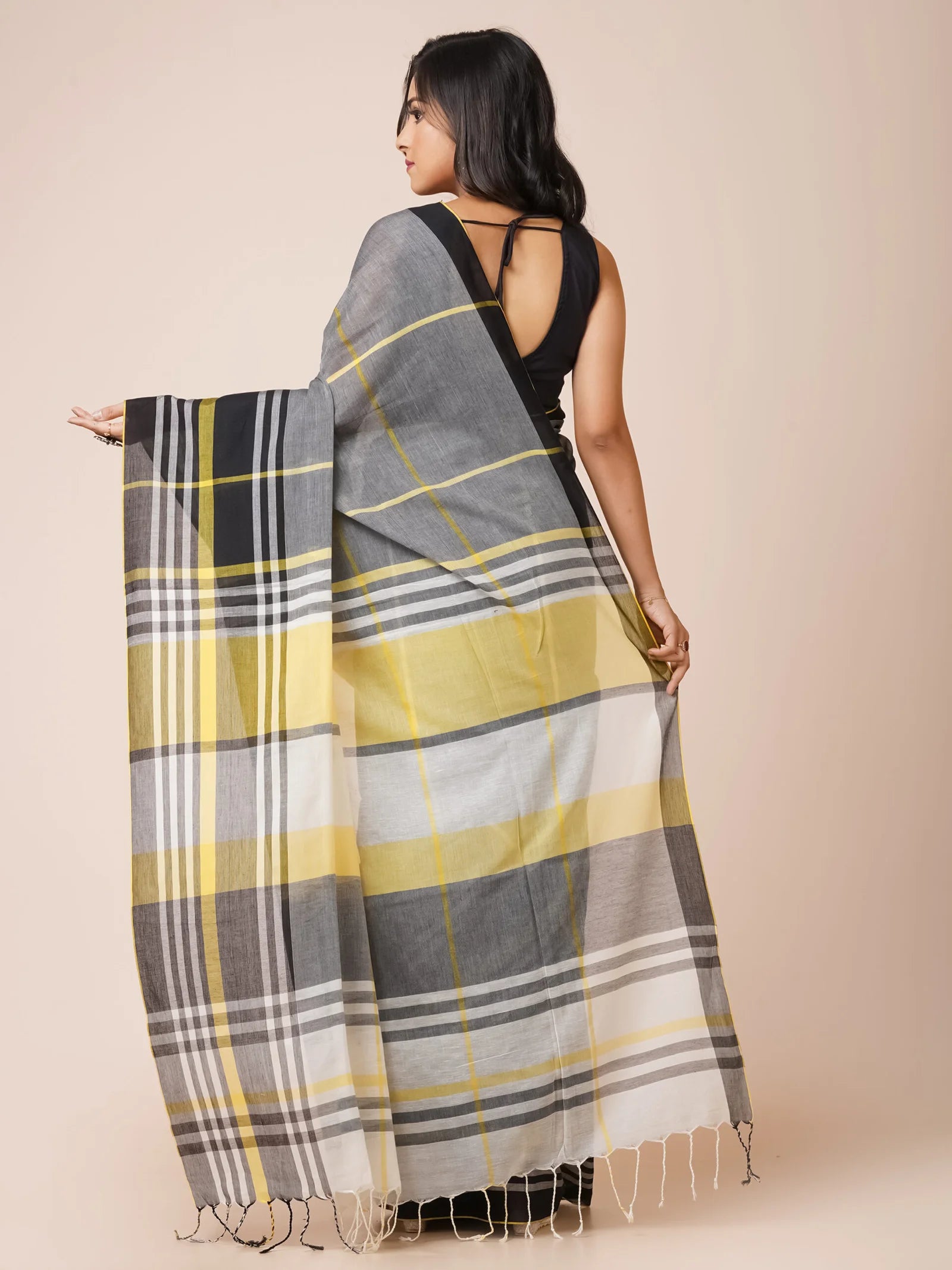charcoal mulmul handwoven pure cotton saree