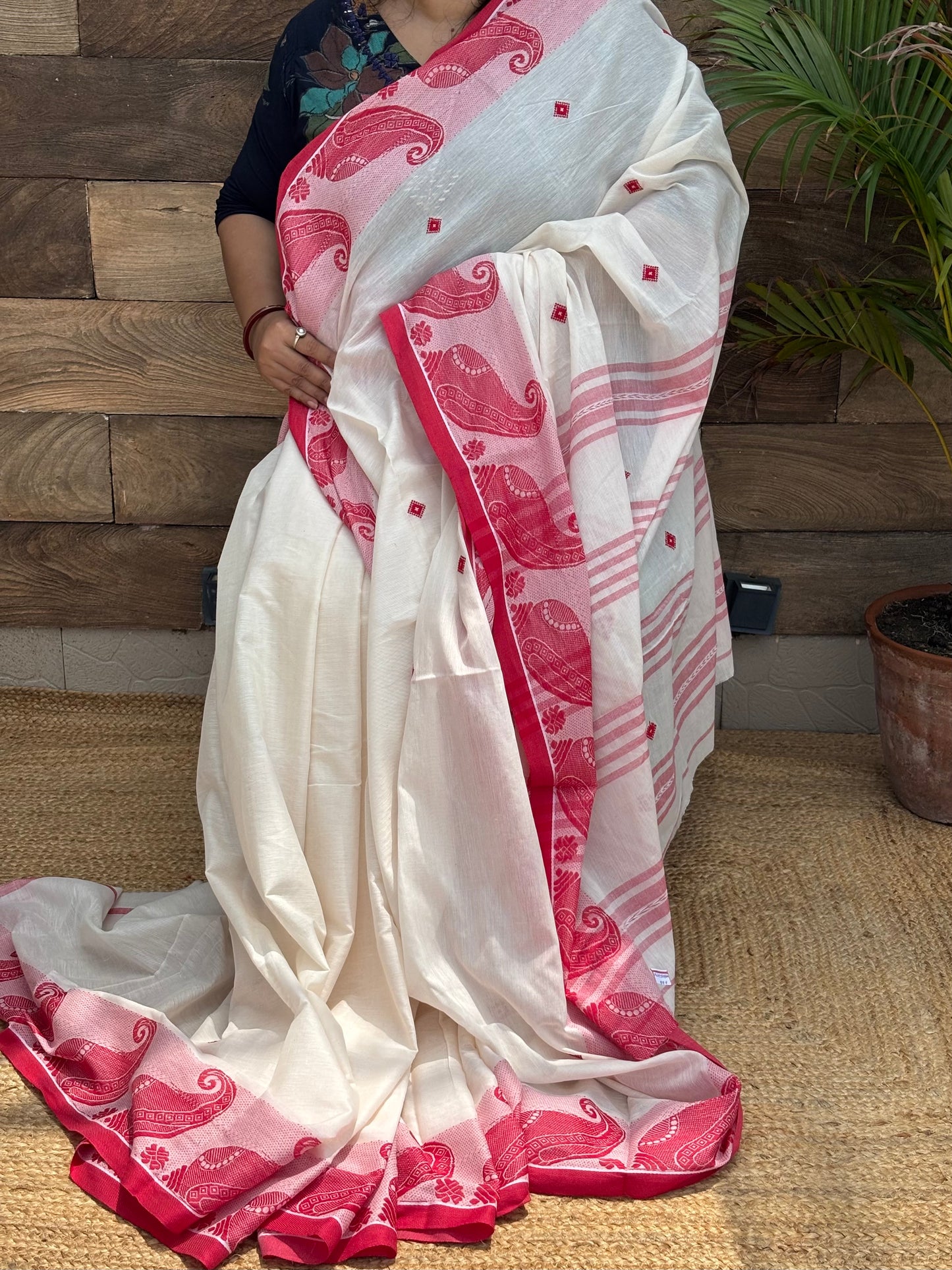 Pure Cotton  Sada Lal Dhonekhali Saree