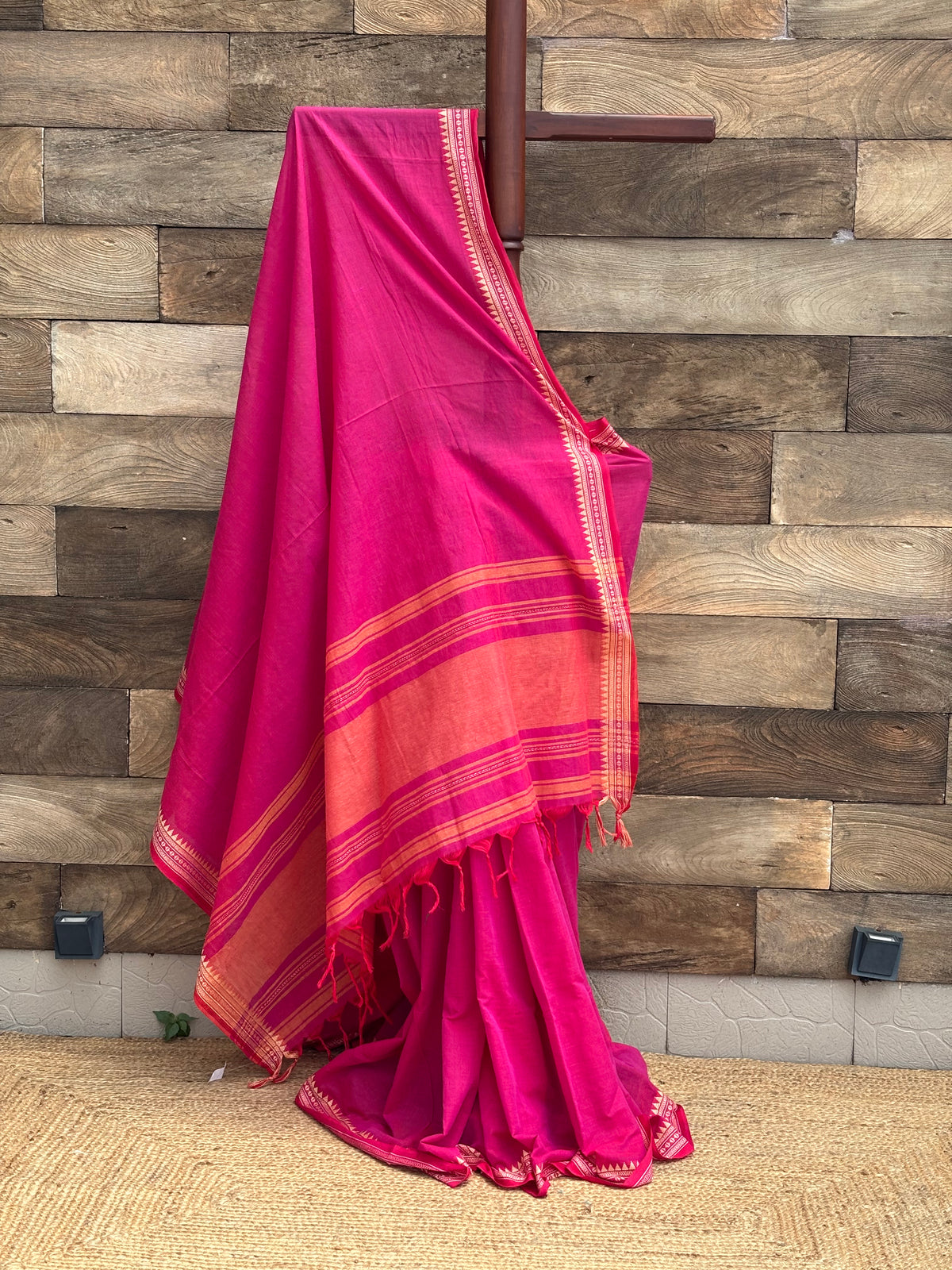 Hot Pink Pure Cotton Dhonekhali Saree