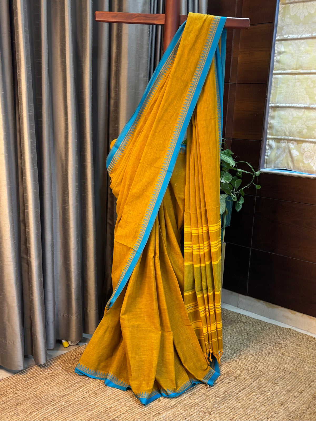 Pure Cotton Dhonekhali Saree