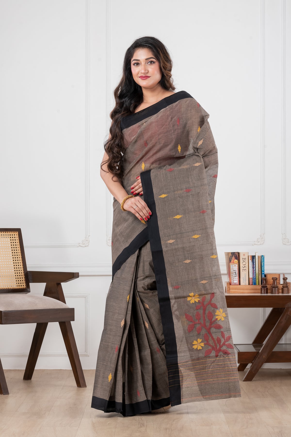 grey & black handwoven jamdani pure cotton saree