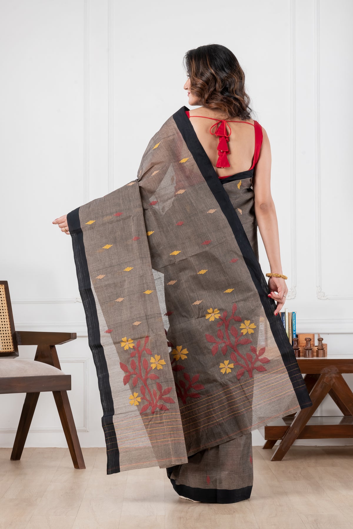 grey & black handwoven jamdani pure cotton saree