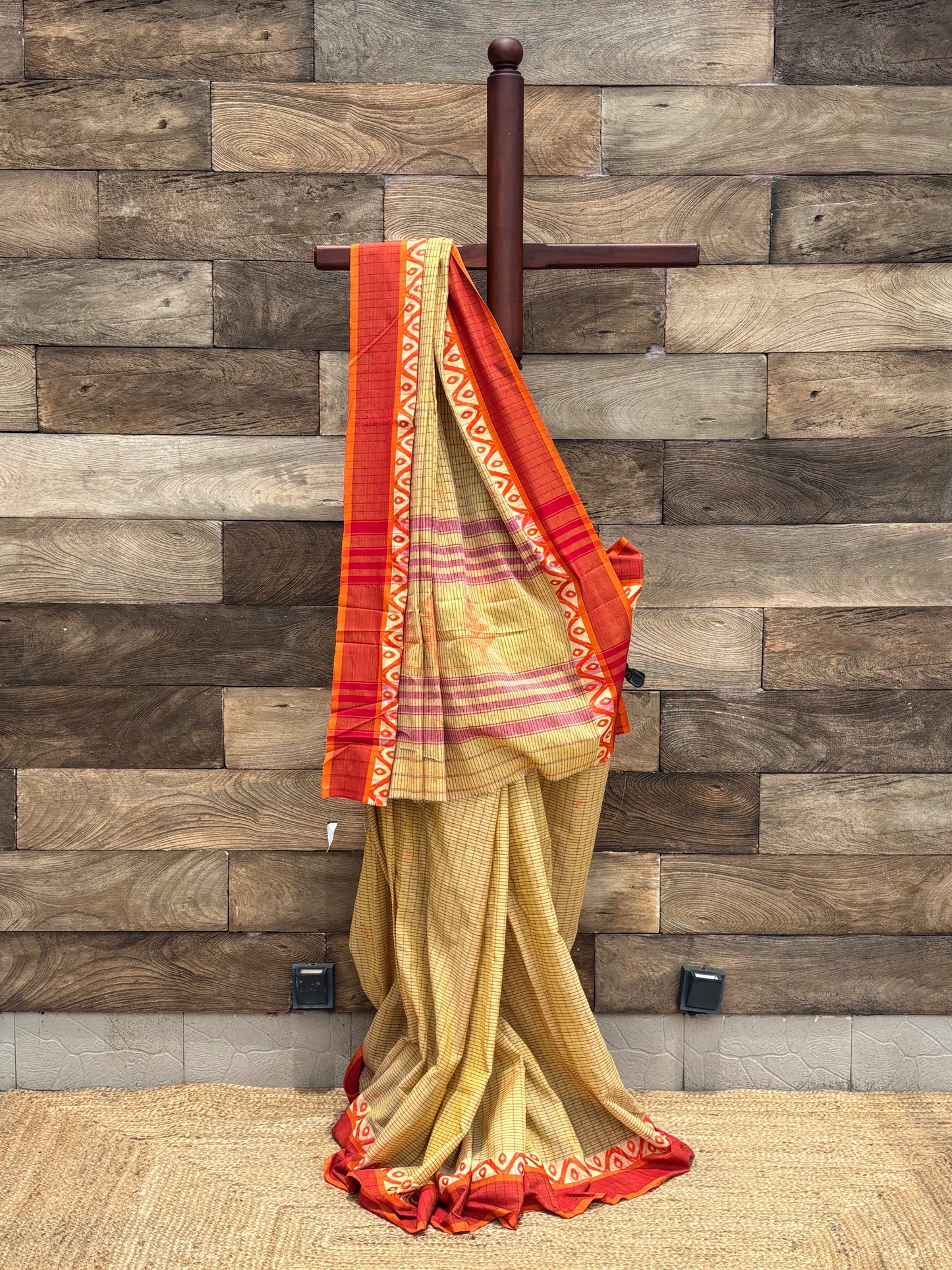 Pure Cotton  Handwoven  Saree