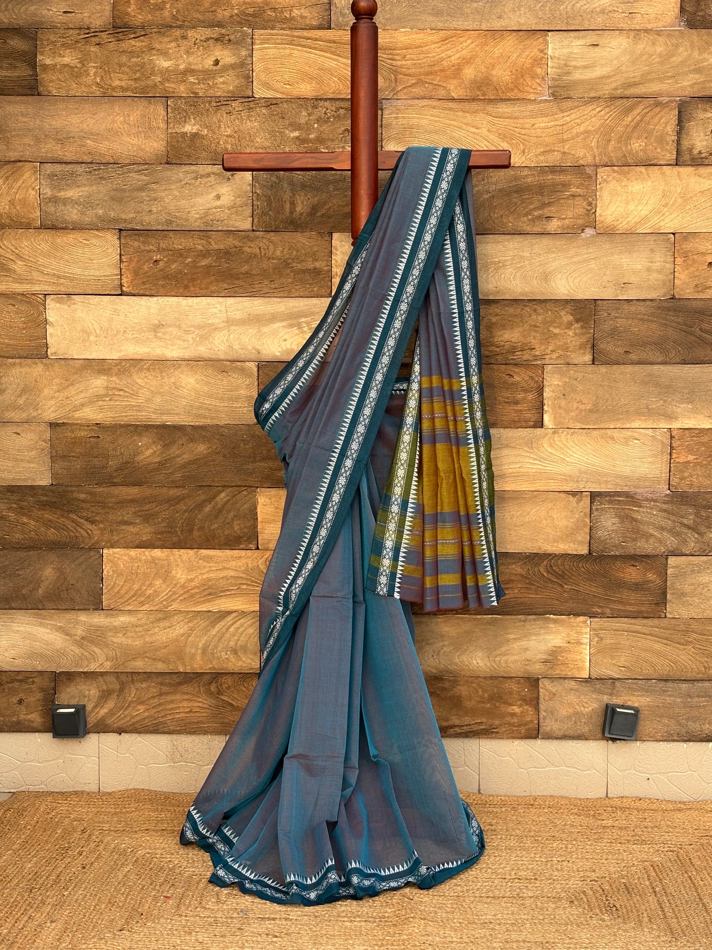 Pure Cotton Dhonekhali Saree