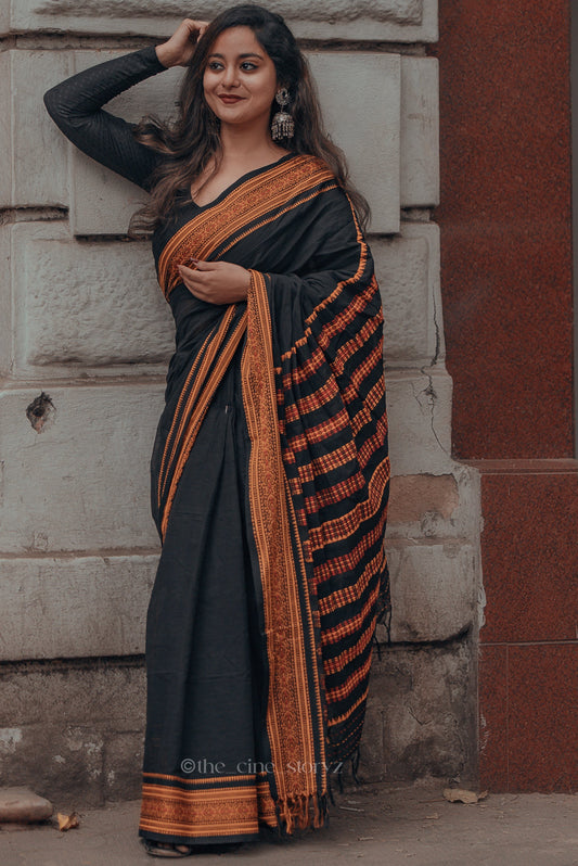Pakhna Black and orange Begumpuri Saree