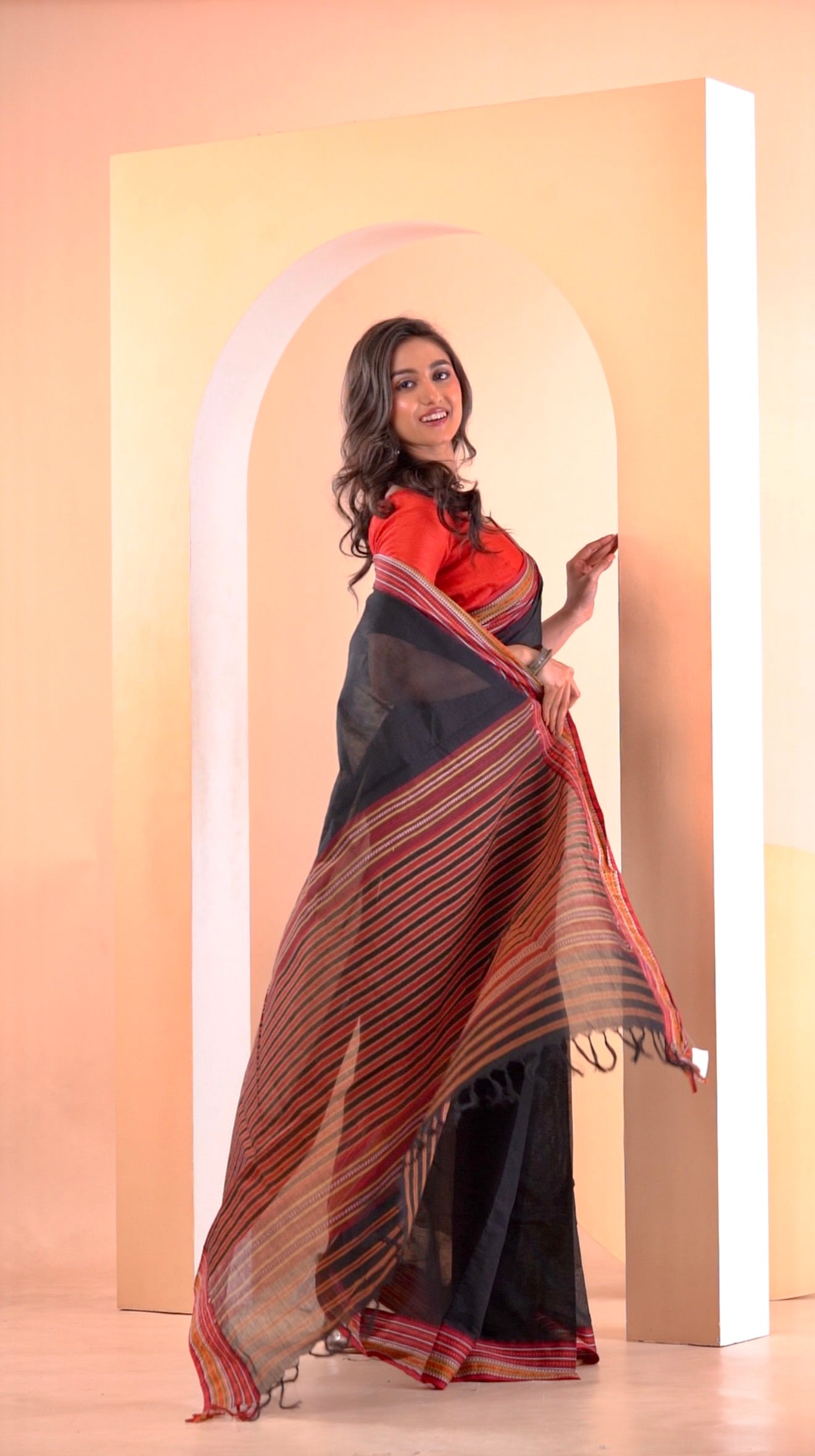 Black Begumpuri Pure cotton handwoven Saree
