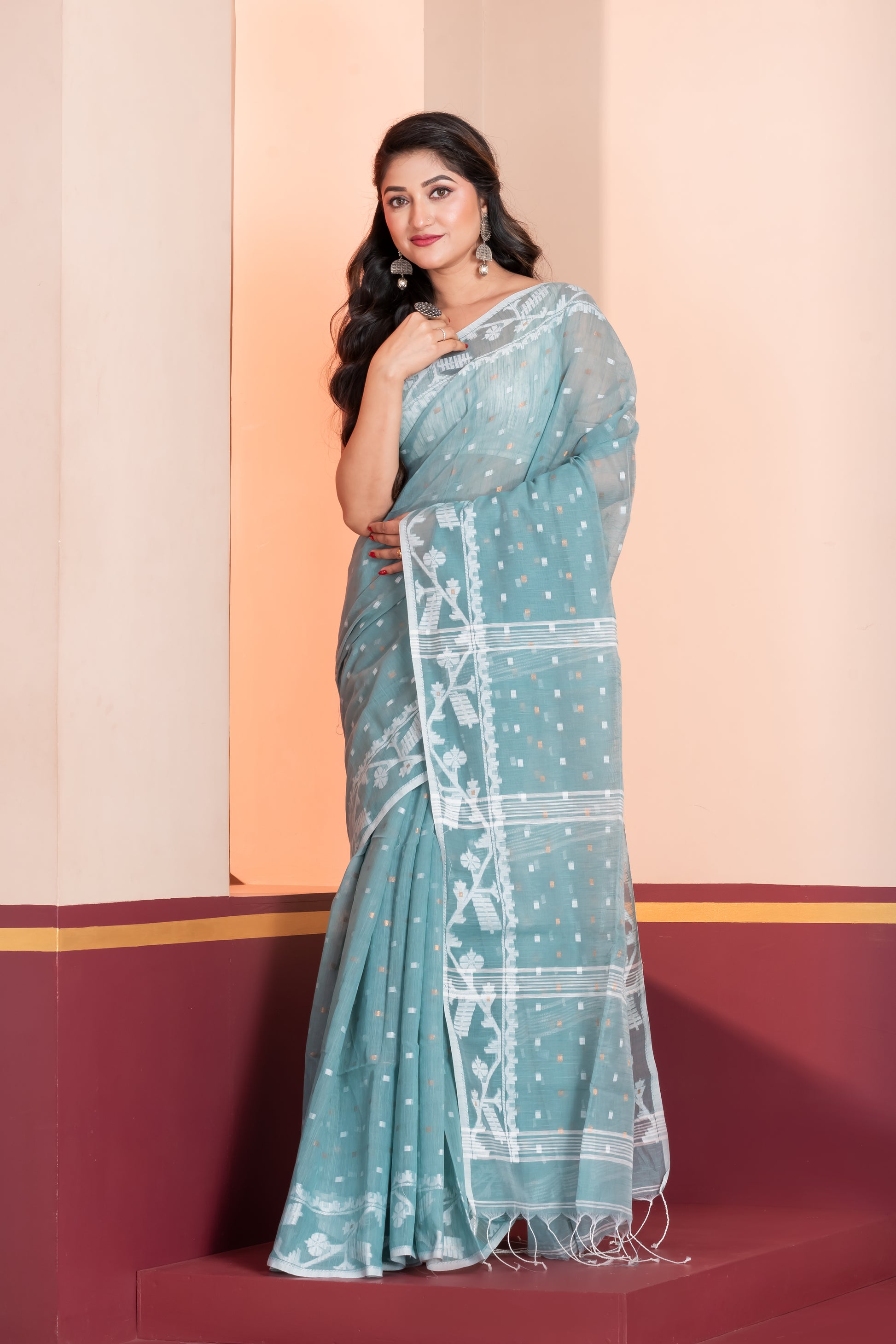 light blue jamdani slub cotton saree