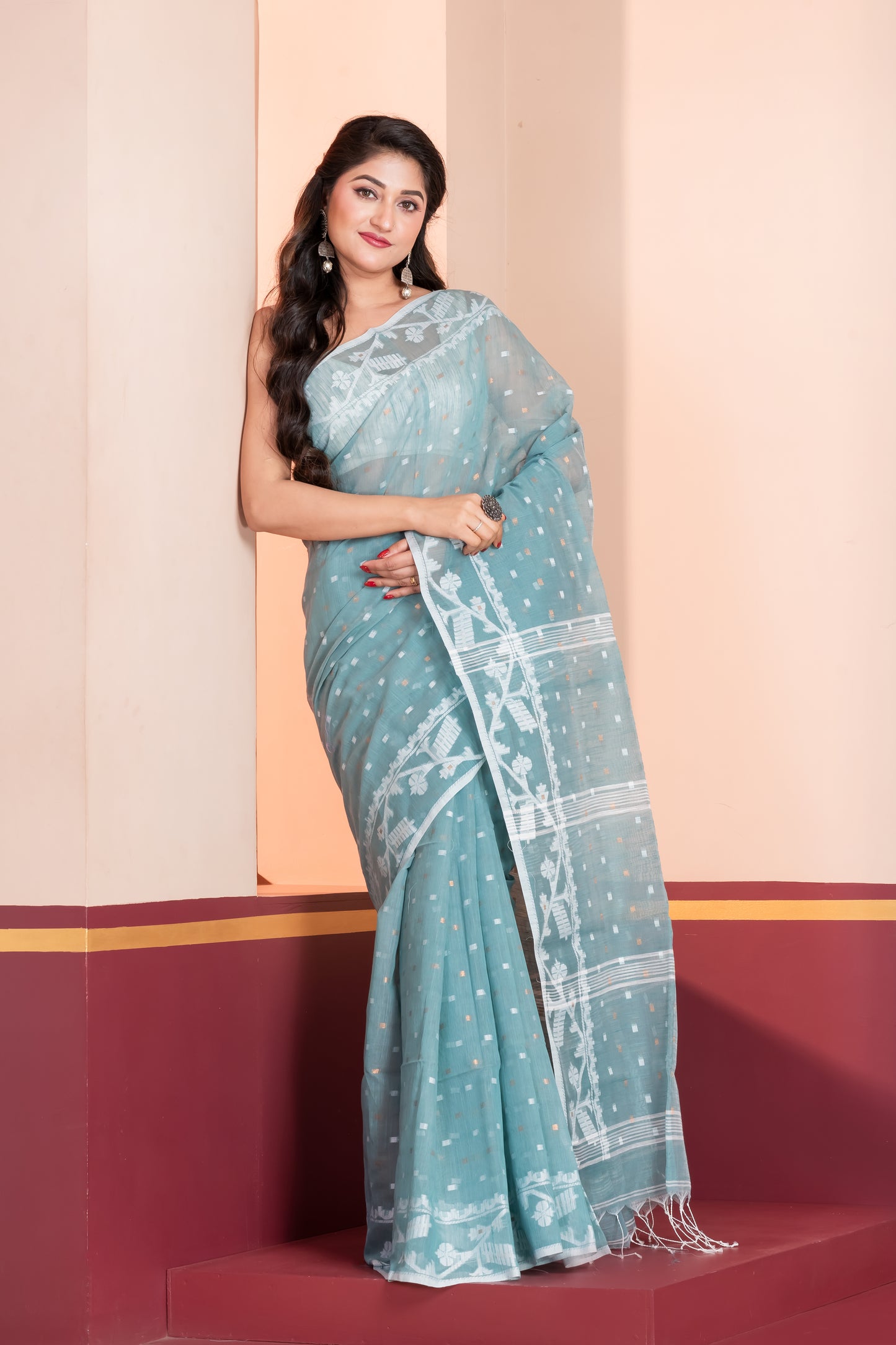 light blue jamdani slub cotton saree