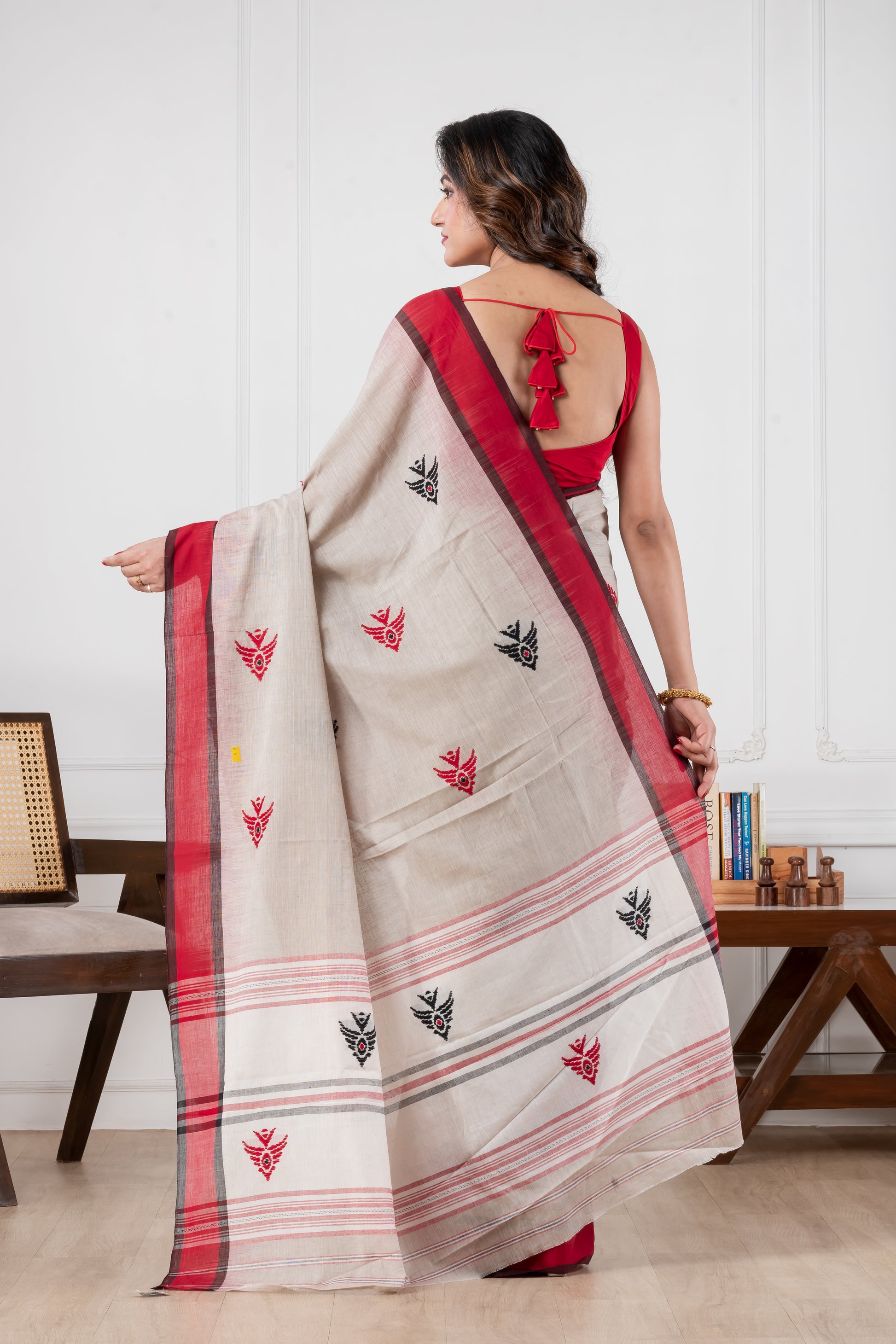 light grey dhonekhali pure cotton saree