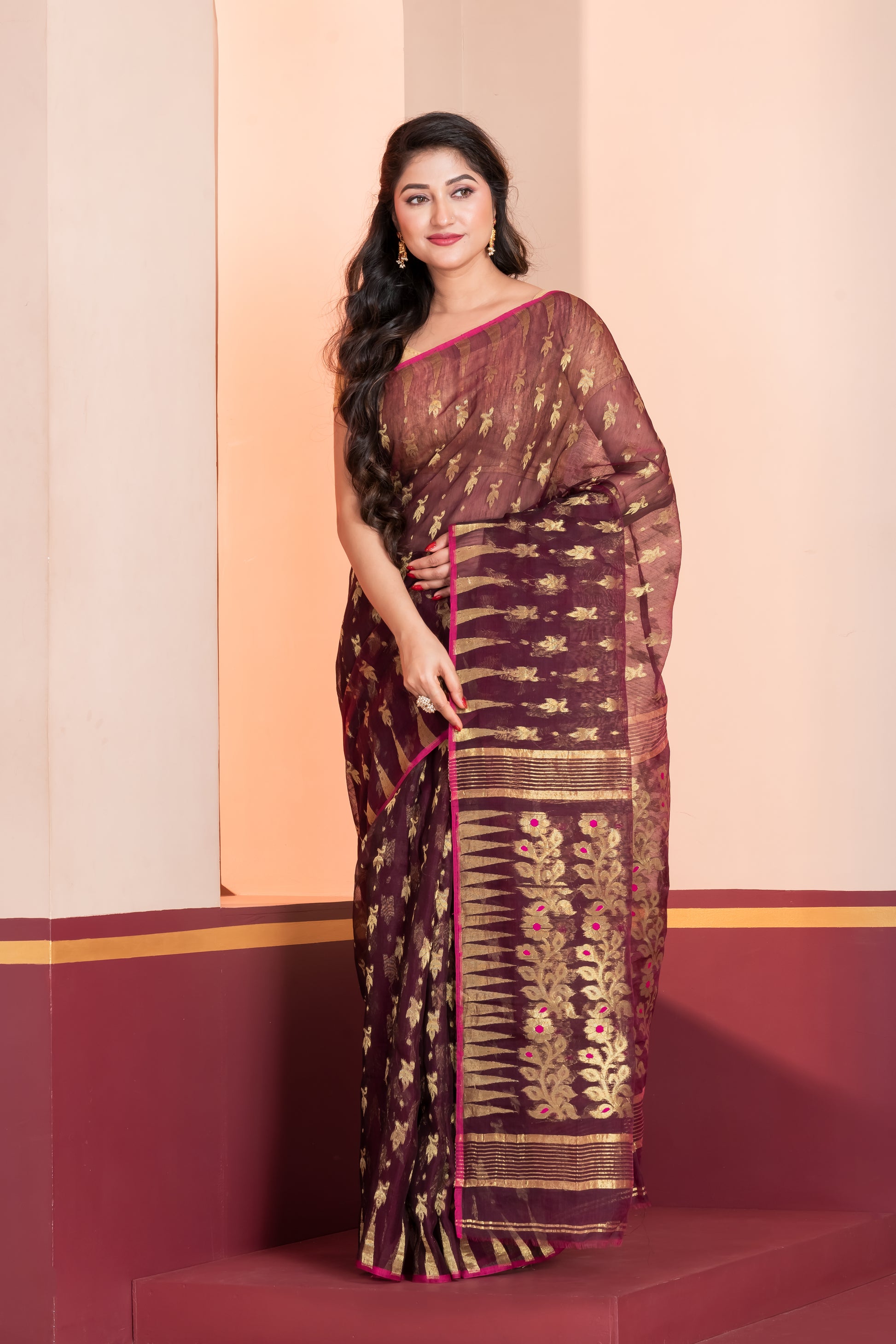 maroon bengal deep jamdani saree