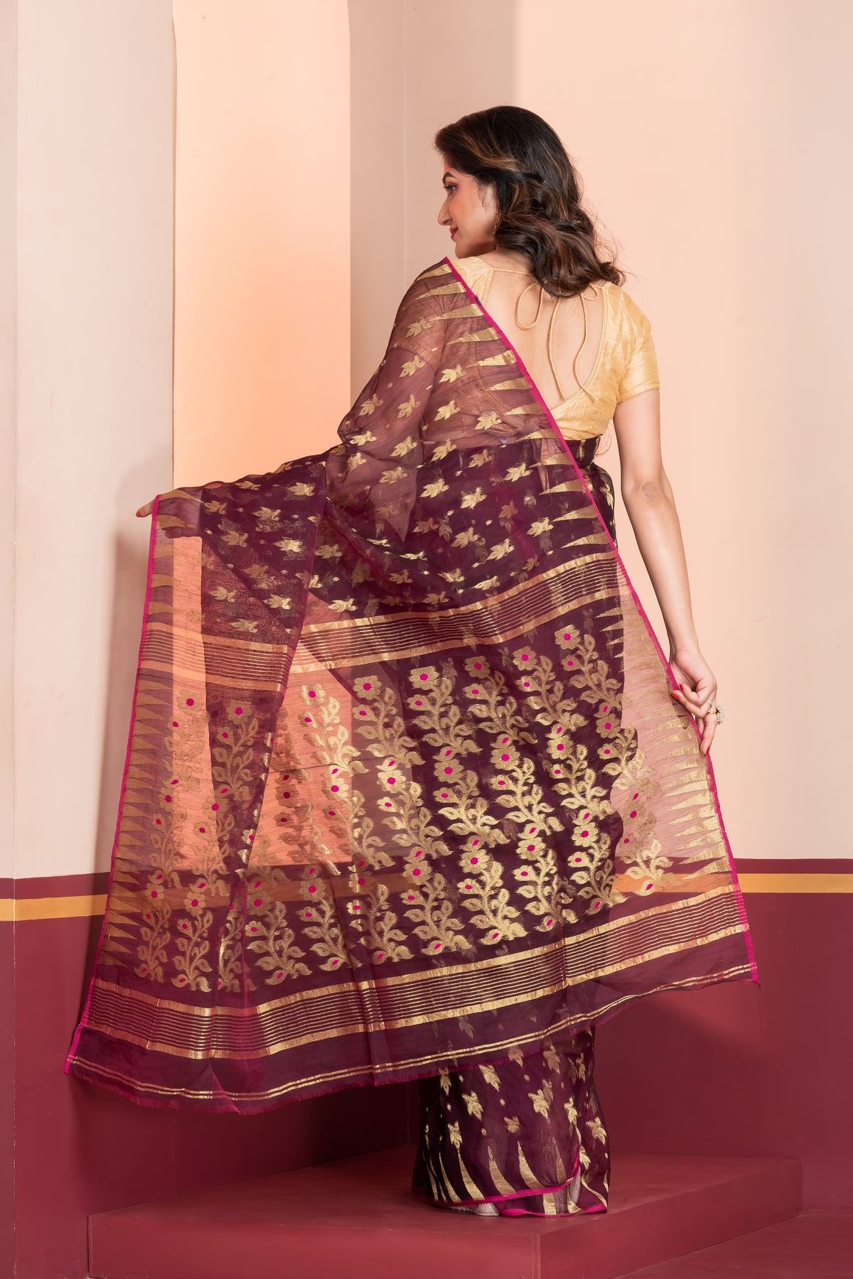 maroon bengal deep jamdani saree