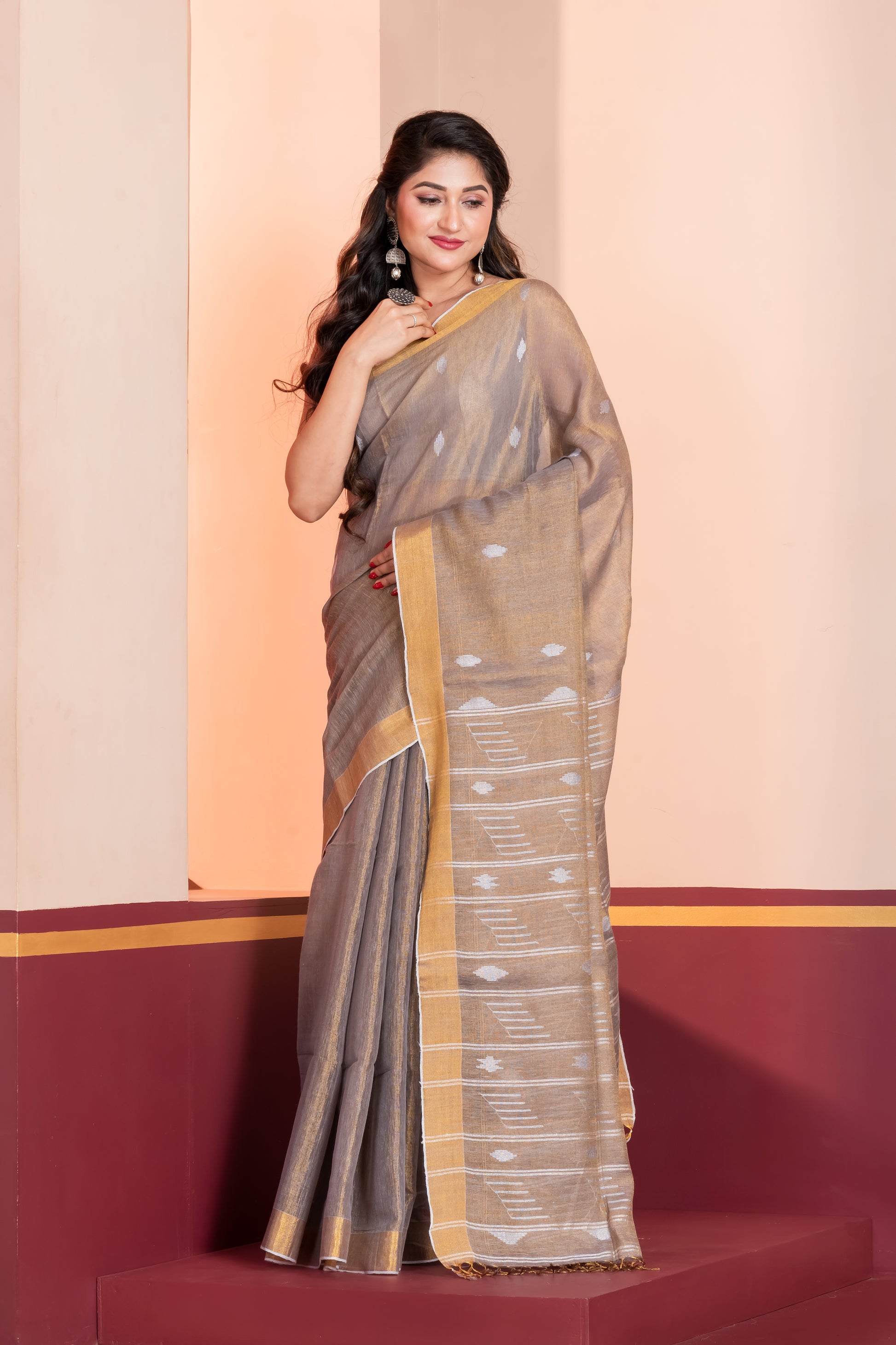 metallic grey tissue linen jamdani saree