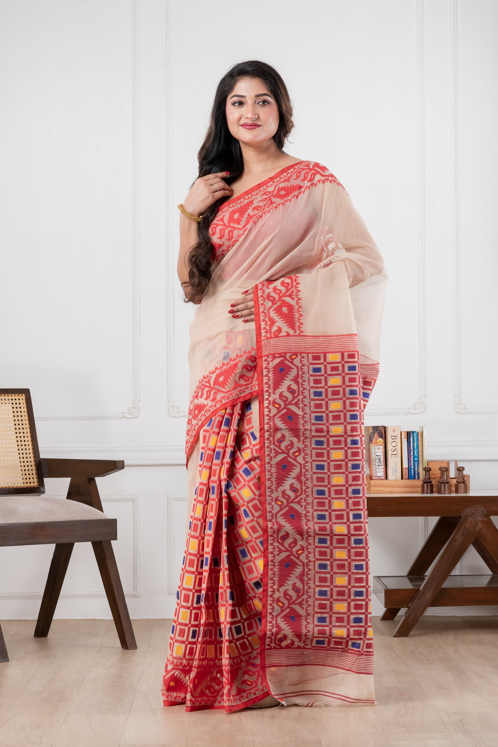 off white & red patli pallu jamdani saree
