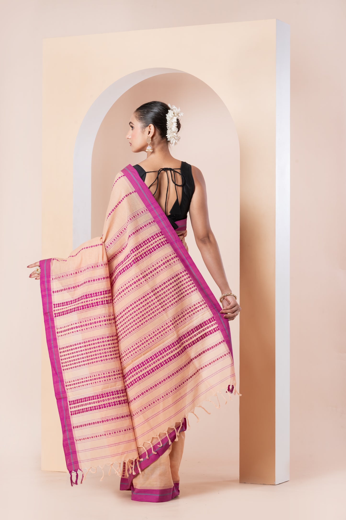 peach begumpuri saree