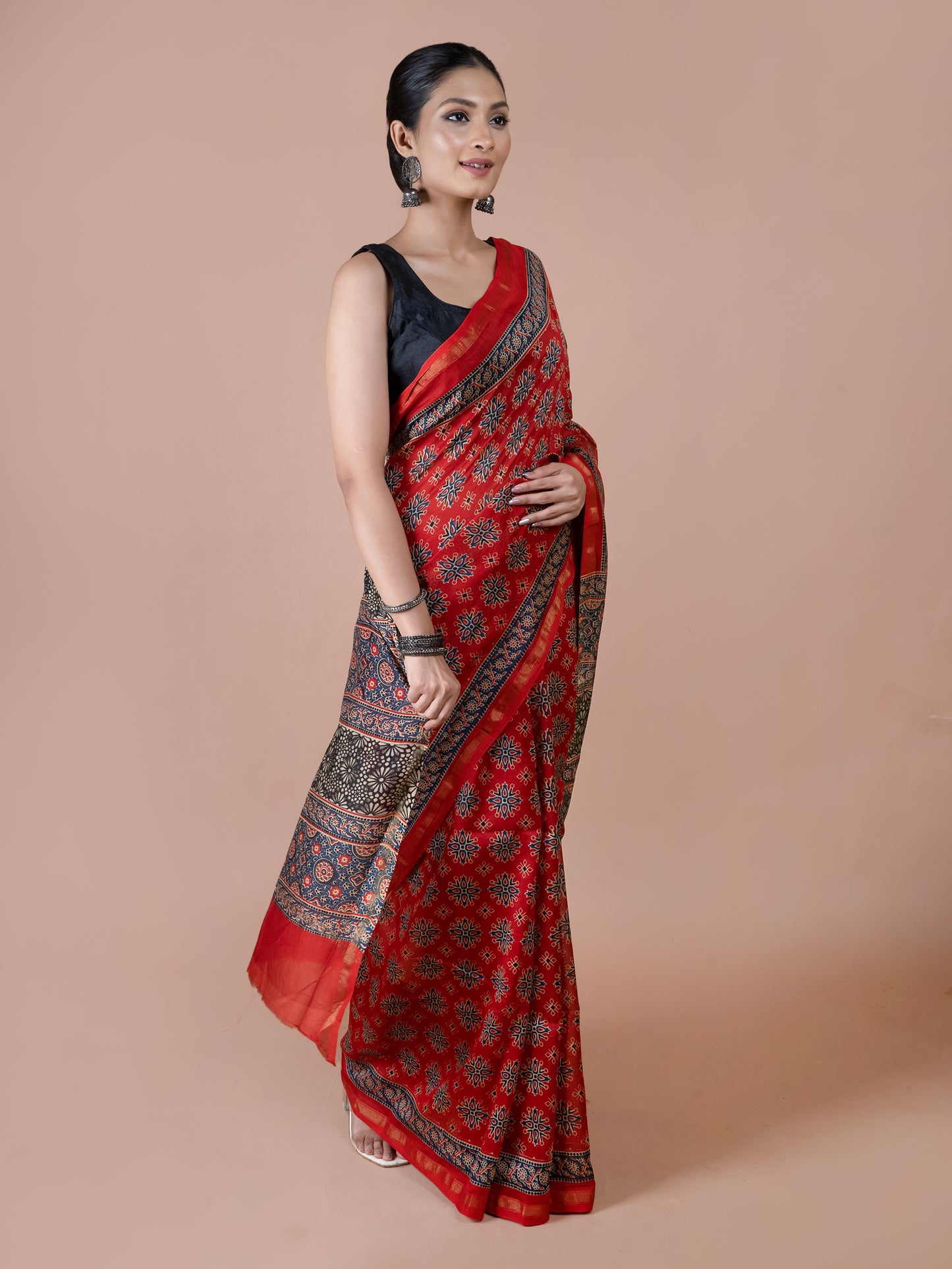 red chanderi silk cotton saree blend handloom elegant