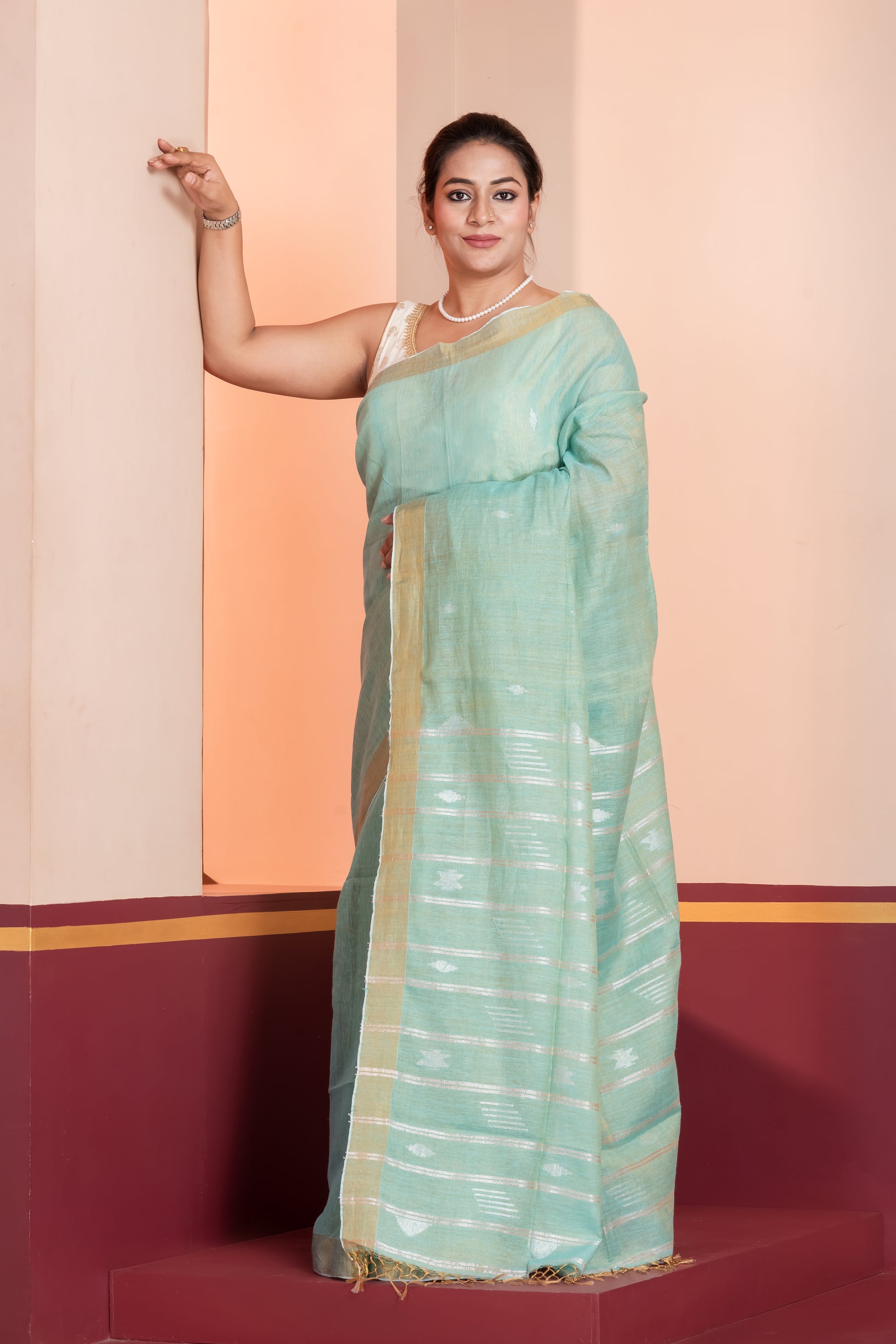 sky blue linen tissue jamdani saree