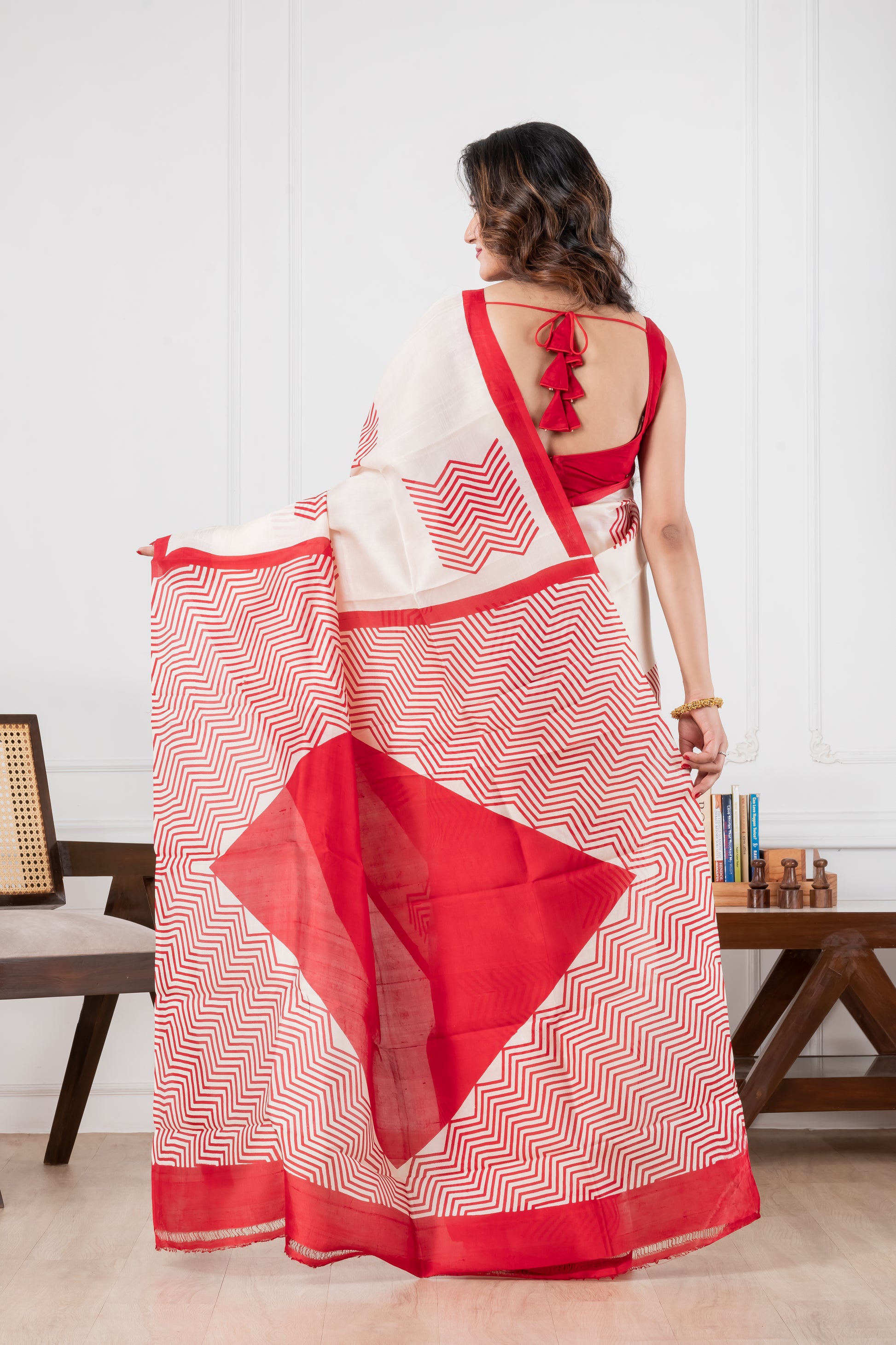 white & red pure murshidabad silk saree