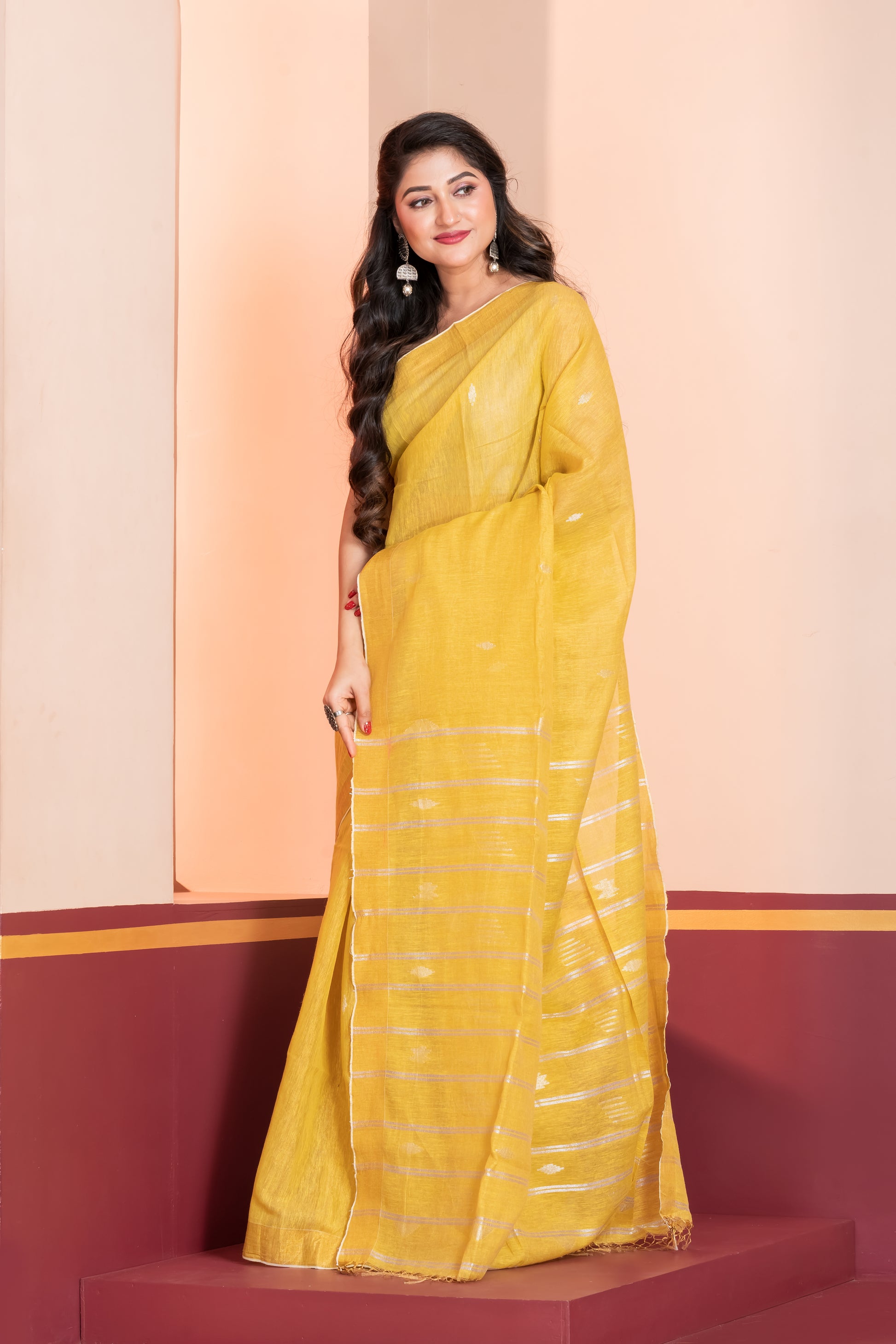 yellow tissue linen jamdani saree