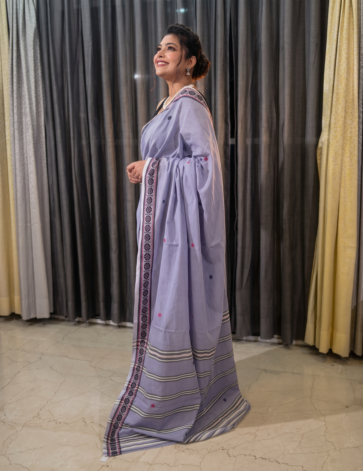 Pure Cotton  Dhonekhali  handwoven Saree