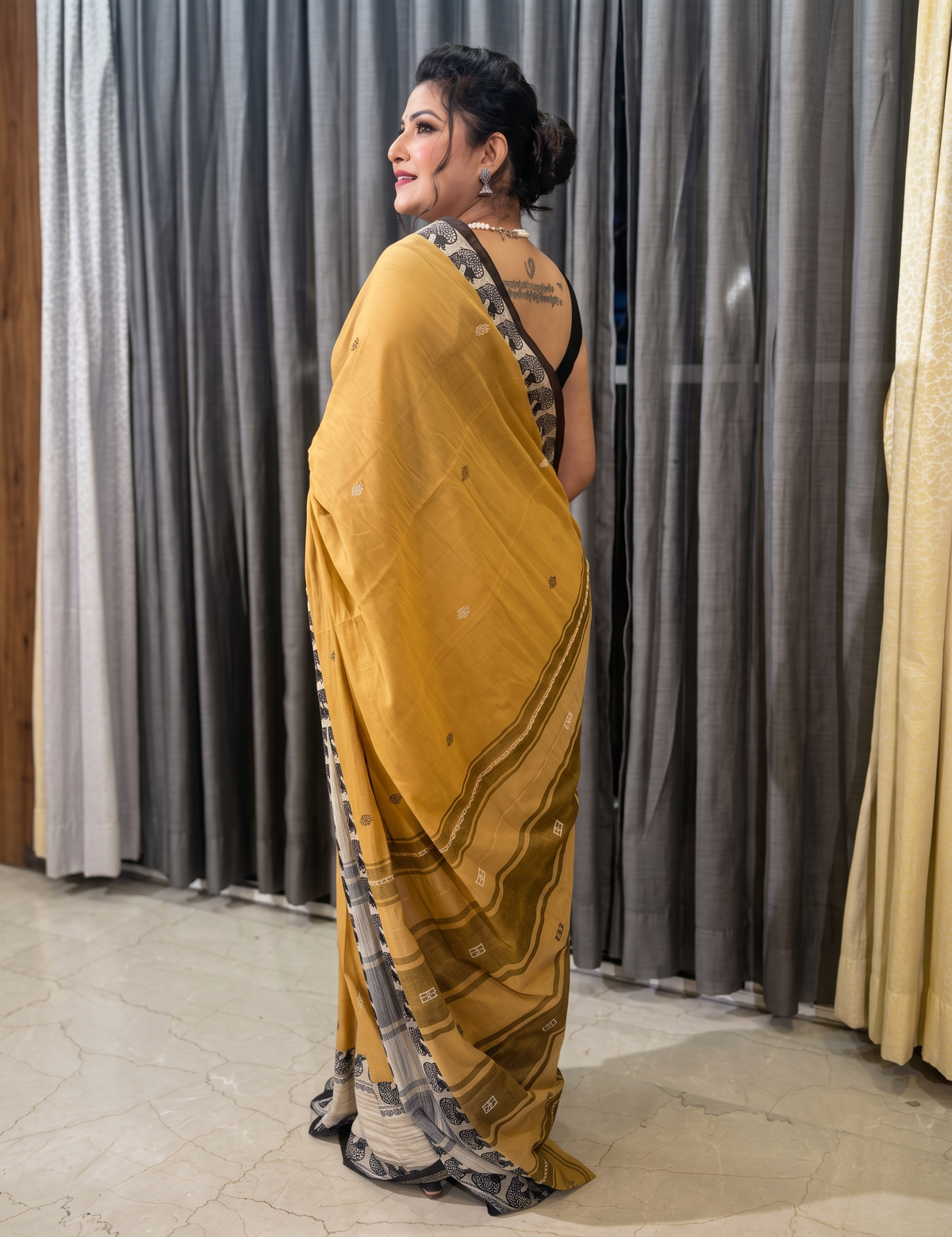 Mustard Yellow Pure Cotton  Handwoven Dhonekhali saree